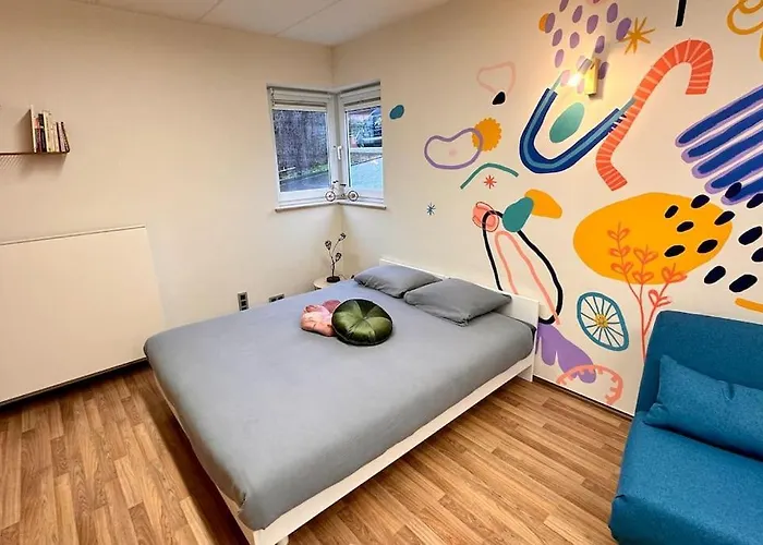 La Fresque D\'Heloise - Appartement 1 Chambre 2 Lits Doubles